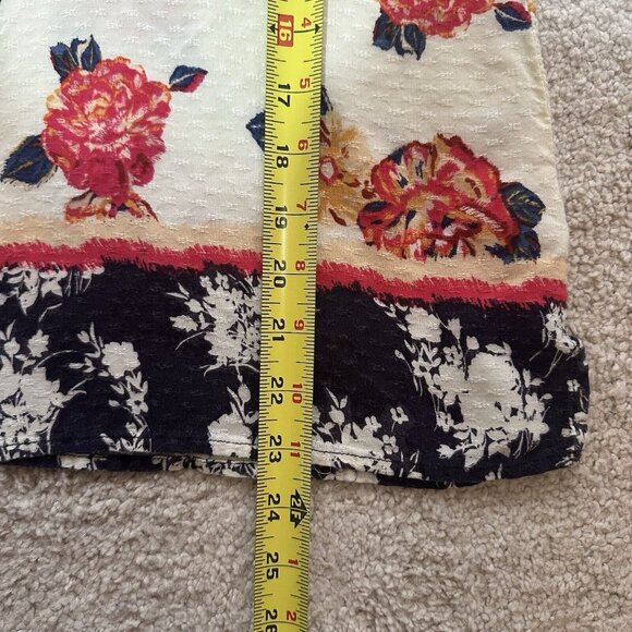 Skies Are Blue Blouse Women’s Small Boho 3/4 Sleeve Floral Print White Pink Blue - Picture 11 of 12